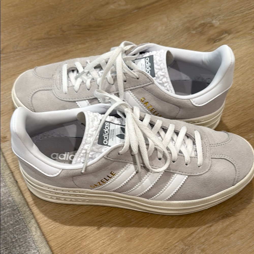 Adidas platform Gazelle